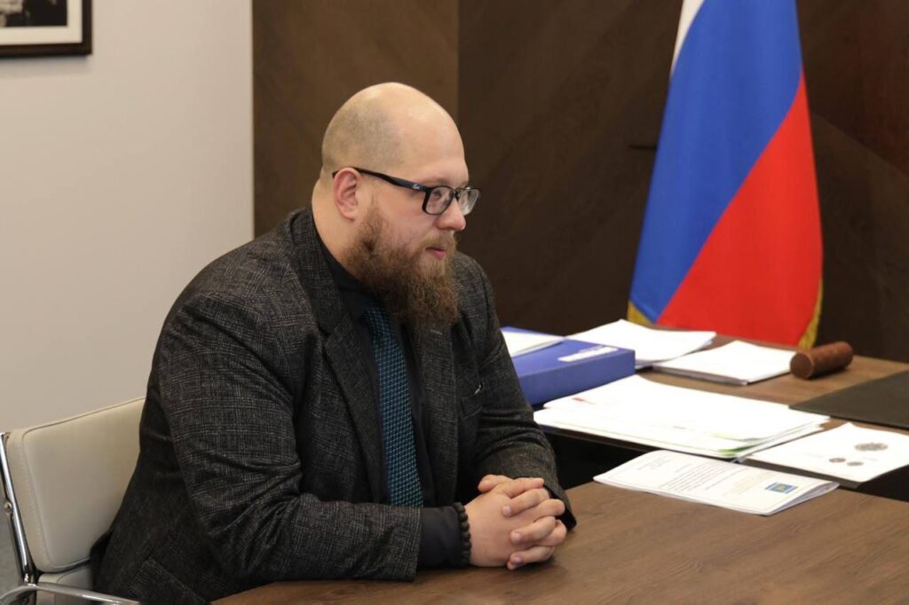 Пора обновлений не заканчивается: в ЕАО назначили нового главу департамента