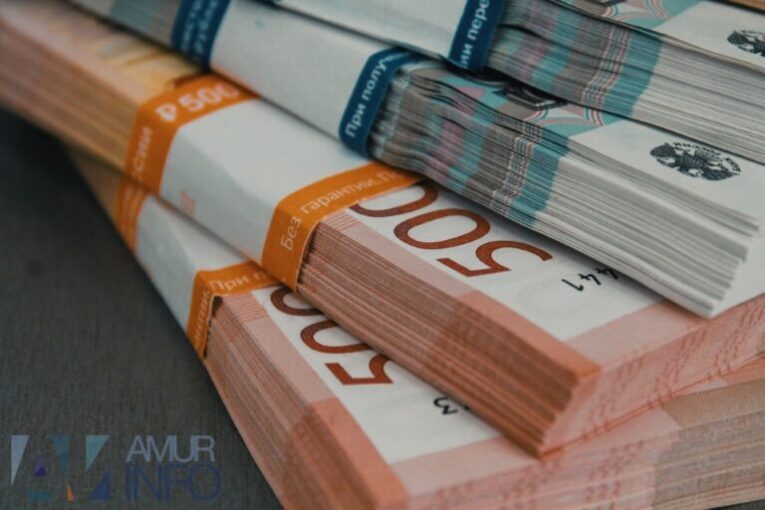 Миллионы смылись в канализацию: два руководителя ООО “Сервер” получили “условку” в Приамурье